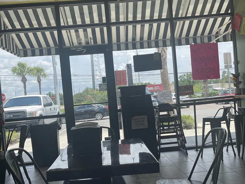Taqueria Las Cazuelas - E Colonial Drive interior