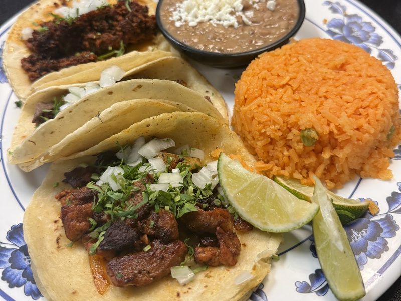 Taqueria Las Cazuelas - E Colonial Drive food